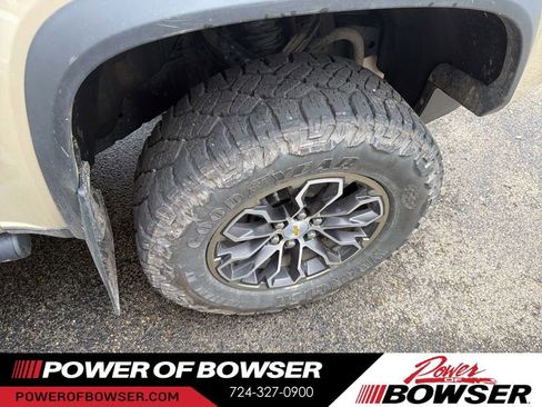 Used 2022 Chevrolet Colorado ZR2 AWD/4WD image 5