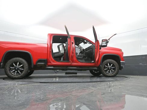 Used 2024 Chevrolet Silverado 2500 LTZ w/ LTZ Premium Package image 58