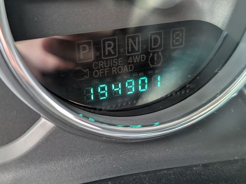 Used 2012 Jeep Wrangler Sport AWD/4WD image 8