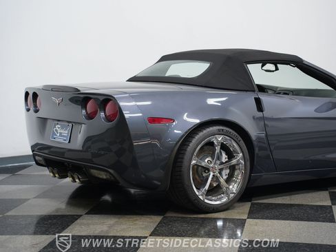 Used 2012 Chevrolet Corvette Grand Sport w/ 3LT Preferred Equipment Group RWD image 24