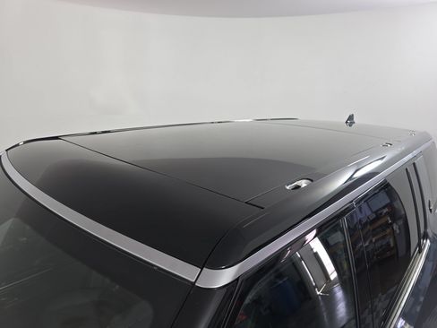 Used 2022 Rivian R1S Launch Edition Quad AWD/4WD image 13