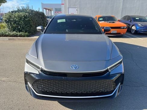 Used 2023 Toyota Crown w/ Carpet Mat Package (TMS) AWD/4WD image 2