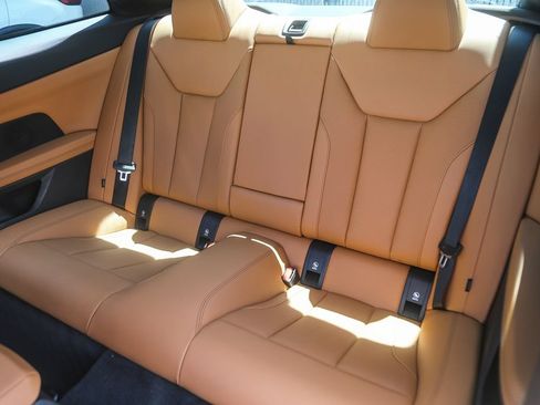 Used 2023 BMW 430i Coupe w/ Premium Package RWD image 15