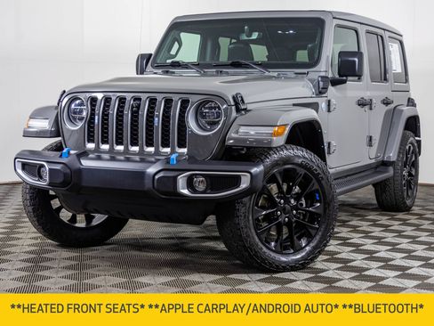 Used 2022 Jeep Wrangler Unlimited Sahara w/ Cold Weather Group AWD/4WD image 2