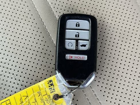 Used 2017 Honda CR-V EX-L image 32