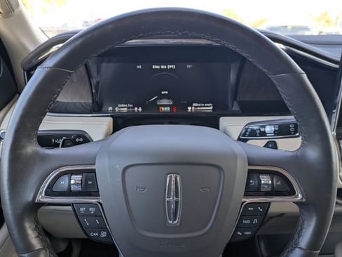 Used 2021 Lincoln Navigator Reserve image 33