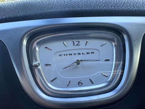 Used 2018 Chrysler 300 Touring w/ Touring-L Group AWD/4WD image 22