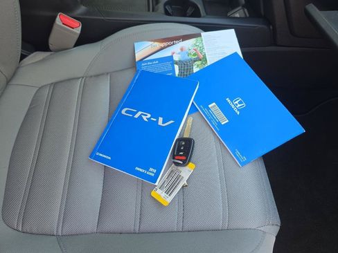 Used 2018 Honda CR-V LX image 19