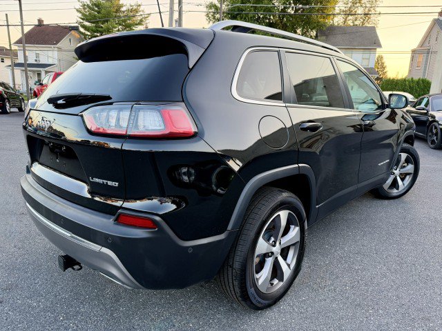 Used 2021 Jeep Cherokee Limited AWD/4WD image 8