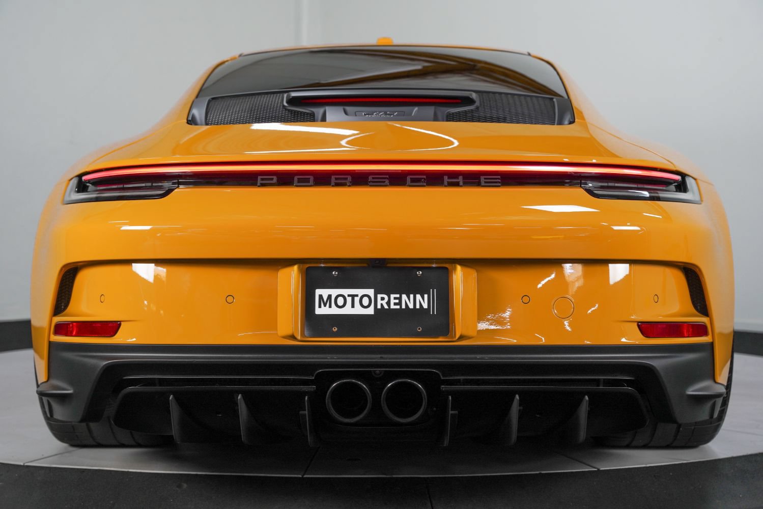Used 2022 Porsche 911 GT3 RWD image 16