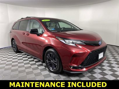 Used 2025 Toyota Sienna XSE