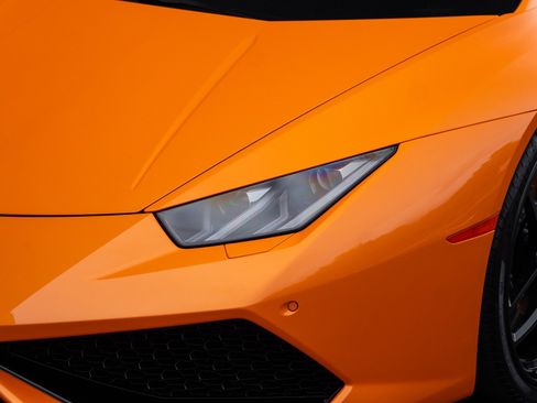 Used 2016 Lamborghini Huracan LP 610-4 AWD/4WD image 25