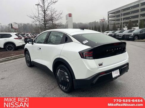 New 2026 Nissan Leaf w/ Floor Mat Package (S+) FWD image 4