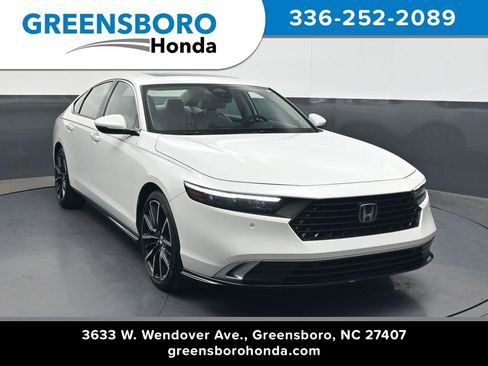 Certified 2024 Honda Accord Touring image 1