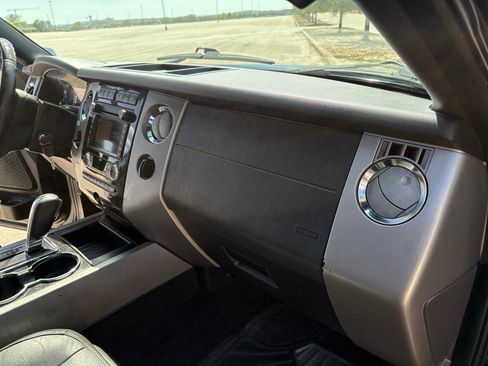 Used 2011 Ford Expedition Limited w/ 301A Rapid Spec Order Code RWD image 30