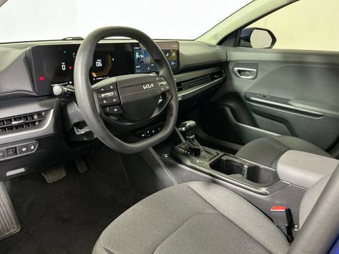 Used 2025 Kia K4 FWD image 21