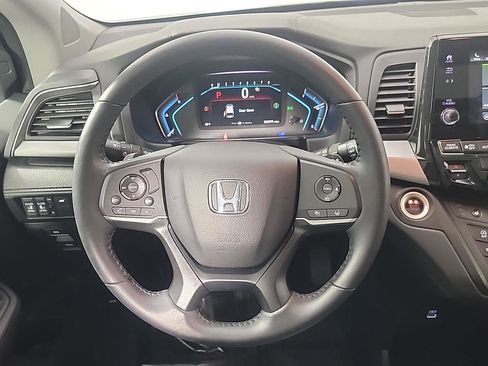 Certified 2024 Honda Odyssey EX-L image 23