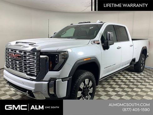 New 2026 GMC Sierra 3500 Denali w/ Denali Reserve Package AWD/4WD image 8