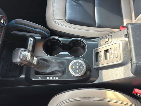 Used 2024 Ford Bronco Wildtrak image 20
