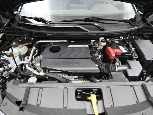 Used 2023 Nissan Rogue SV FWD image 40