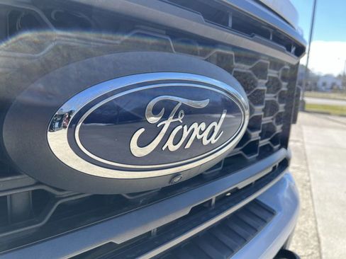 Used 2023 Ford F250 XL w/ STX Appearance Package image 31