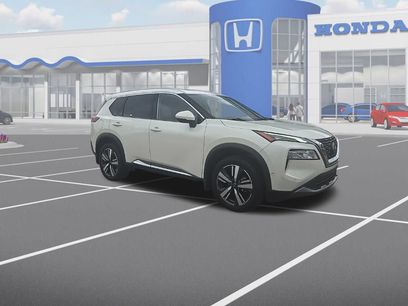 Used 2023 Nissan Rogue SL w/ SL Premium Package