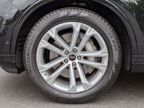 Used 2025 Audi Q7 3.0T Prestige AWD/4WD image 38