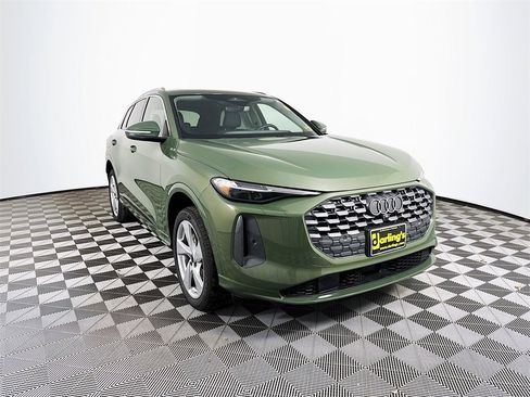 Certified 2025 Audi Q5 Premium Plus w/ Premium Plus image 1