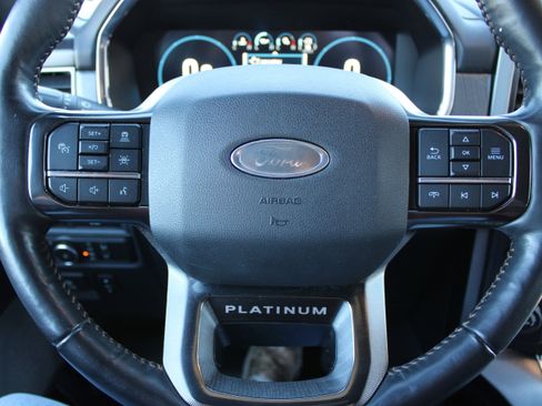 Used 2022 Ford F150 Platinum w/ Equipment Group 701A High image 18