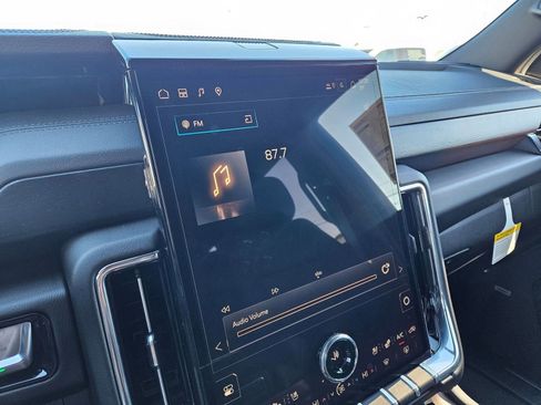 New 2026 GMC Yukon XL Denali w/ Sun & Power Step Package image 19