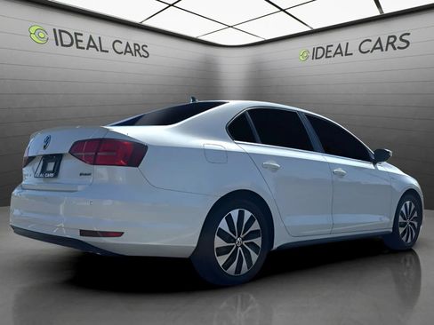 Used 2016 Volkswagen Jetta SEL Premium FWD image 5