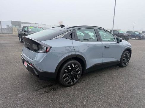New 2026 Nissan Leaf Platinum+ w/ Cargo Package (Platinum+) image 6