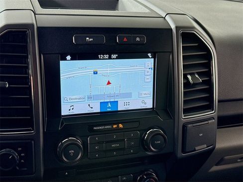 Used 2018 Ford F150 XLT w/ Equipment Group 302A Luxury image 7