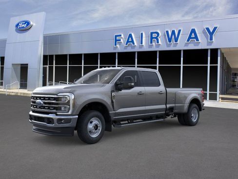 New 2026 Ford F350 XLT w/ XLT Premium Package AWD/4WD image 1