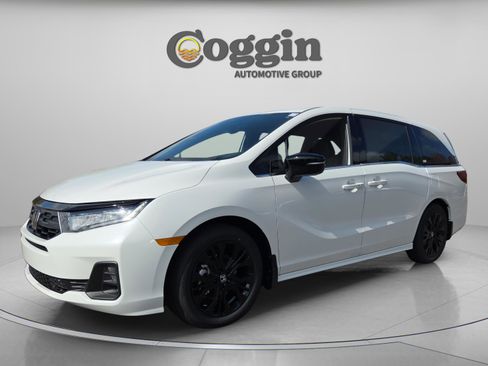 New 2026 Honda Odyssey Sport-L image 2