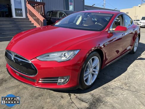 Used 2014 Tesla Model S 85 image 86