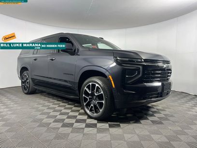 Used 2025 Chevrolet Suburban RST