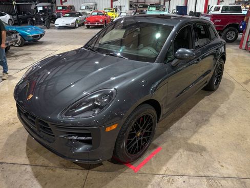 Used 2021 Porsche Macan GTS w/ Premium Package Plus (PF9) AWD/4WD image 15