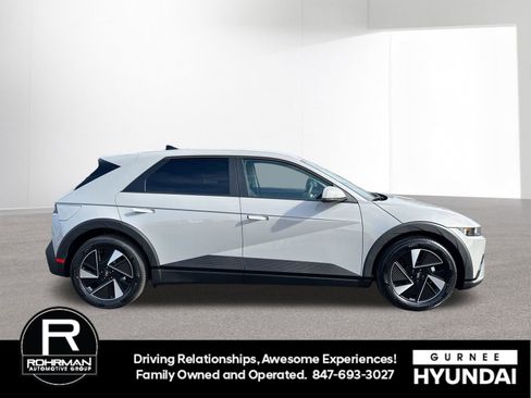 New 2026 Hyundai Ioniq 5 SEL image 11