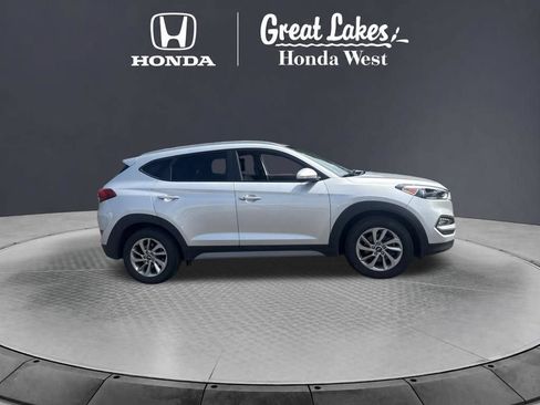 Used 2018 Hyundai Tucson SEL Plus AWD/4WD image 7
