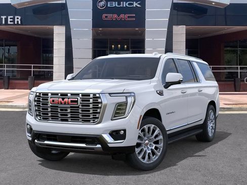 New 2026 GMC Yukon XL Denali w/ Advanced Technology Package AWD/4WD image 8