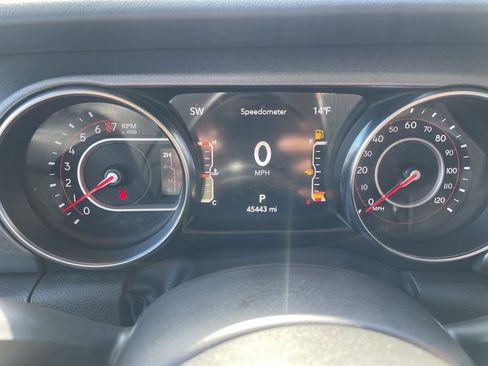 Certified 2022 Jeep Gladiator Mojave w/ LED Lighting Group image 17