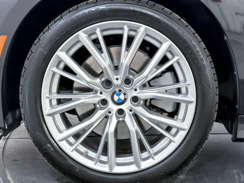 Used 2024 BMW 330i Sedan w/ Convenience Package RWD image 26