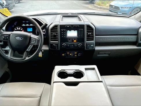Used 2020 Ford F350 XL w/ Power Equipment Group AWD/4WD image 14