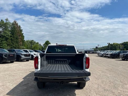 Used 2023 GMC Sierra 1500 AT4X AWD/4WD image 10