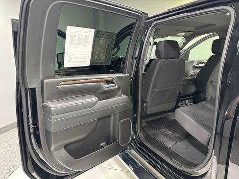 Used 2025 Chevrolet Silverado 2500 LT w/ Convenience Package AWD/4WD image 24
