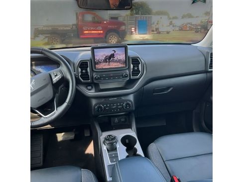 Used 2023 Ford Bronco Sport Outer Banks w/ Tech Package image 5