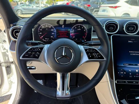 Used 2024 Mercedes-Benz C 300 4MATIC Sedan image 33