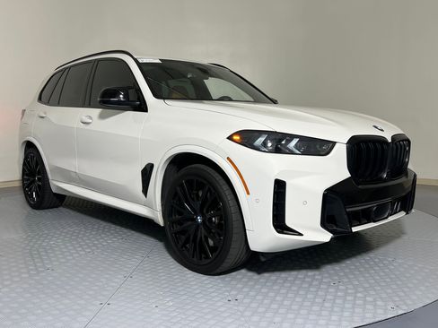 Certified 2024 BMW X5 M60i w/ Parking Assistance Package image 5