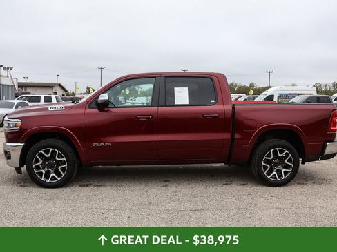Used 2025 RAM 1500 Laramie image 11